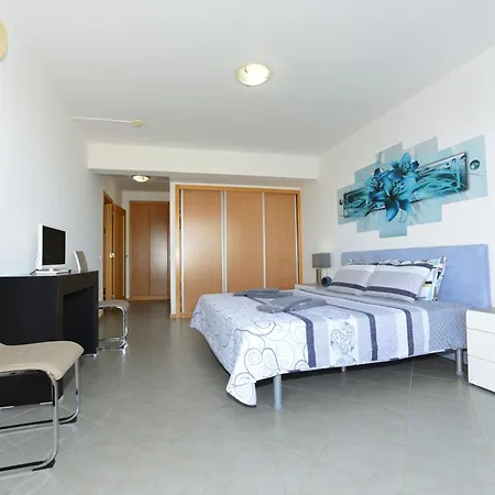Ruby Red & Atlantic Blue Apartments In Oceano Atlantico Portimao Exterior photo