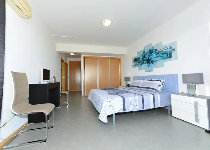 Ruby Red & Atlantic Blue Apartments In Oceano Atlantico
