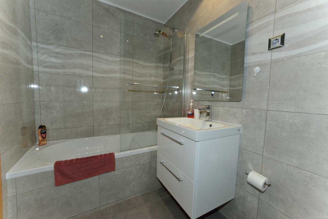 Ruby Red & Atlantic Blue In Oceano Atlantico Appartement Portimão